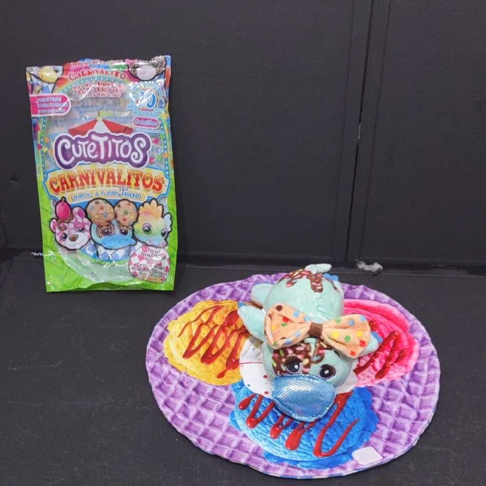 SLIGHTLY USED CUTETITOS CARNIVALITOS SCENTED PLUSH (CHOCOLITE)(PLATYPUSITO)